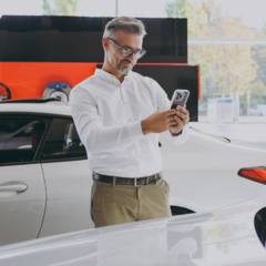 A salesman using CitNOW Imaging within a dealership